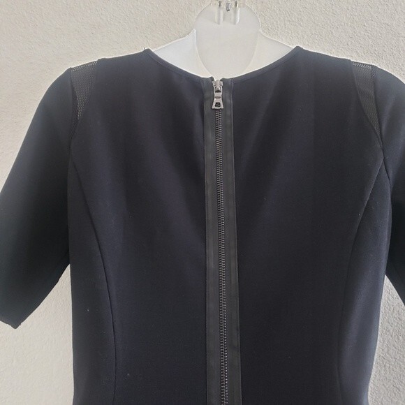 Elie Tahari Sheath Dress Blue and Black 4 Mixed Media Tweed Classic Business - Picture 6 of 9